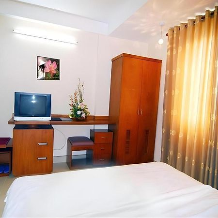 Blue River 2 Hotel Хошимин Экстерьер фото