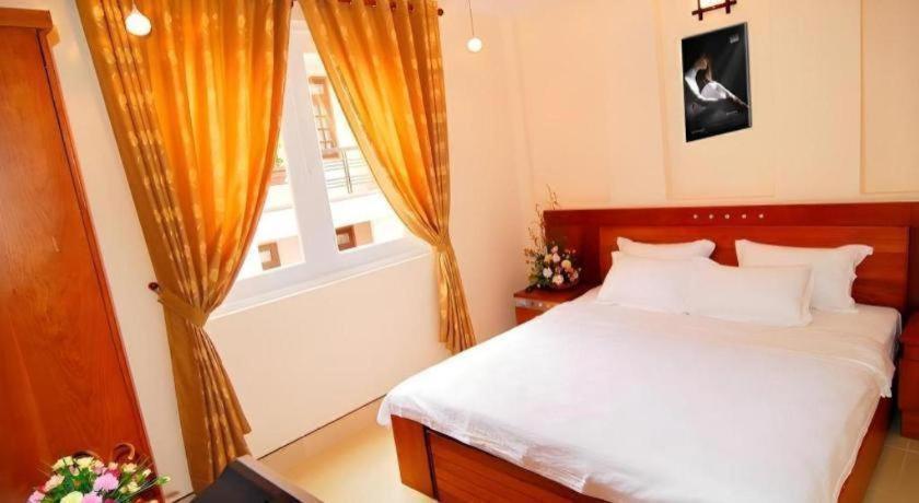 Blue River 2 Hotel Хошимин Экстерьер фото